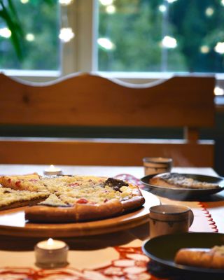 Naše frgály na Vánoce s vašimi blízkými? Rádi vám je na svátky upečeme jako každý rok 🎄 Naše výrobní kapacita je však...