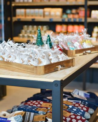 První den v rožnovské prodejně máme za sebou a chceme vám moc poděkovat za vaše dnešní návštěvy a milá slova. Jsme rádi,...